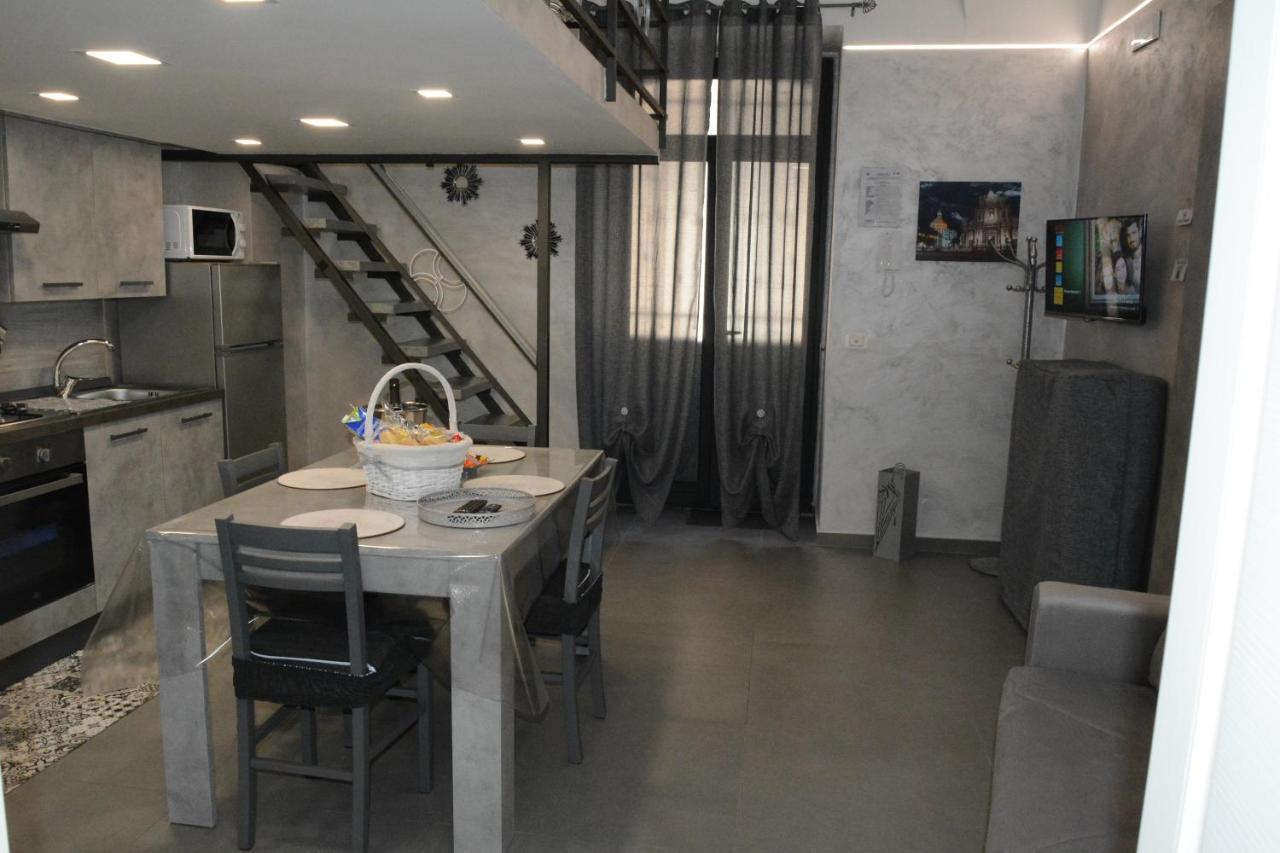 Aitho Apartment 43 카타니아 외부 사진