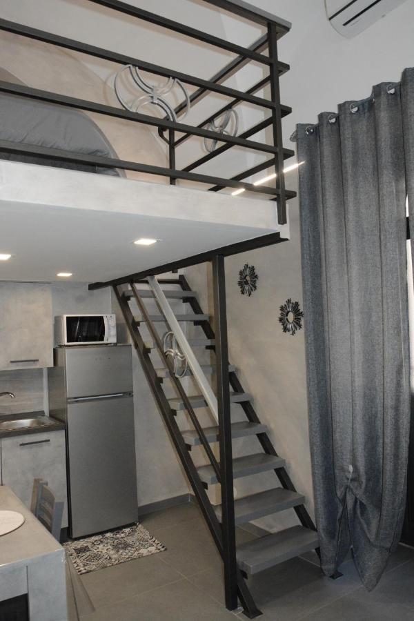 Aitho Apartment 43 카타니아 외부 사진